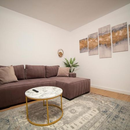 Coban Residence - A3 - Scandinavian Apartment Brasov Exterior photo